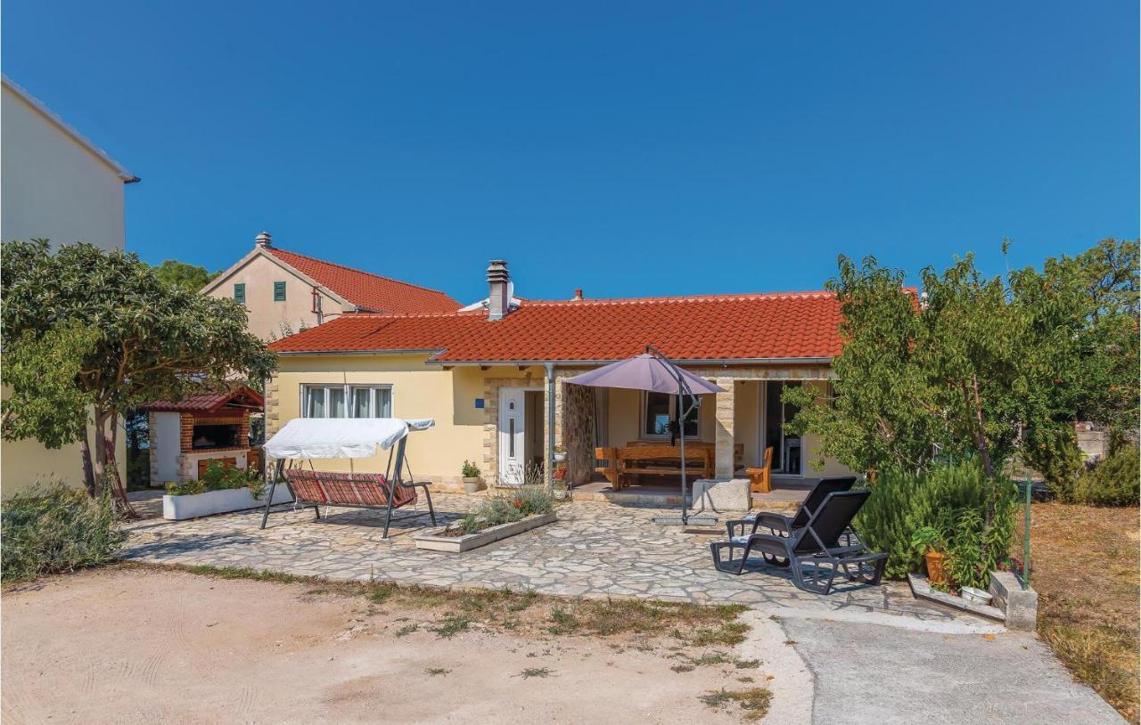 Lovely Home In Sibenik-Brodarica With Kitchen Donje Polje Dış mekan fotoğraf