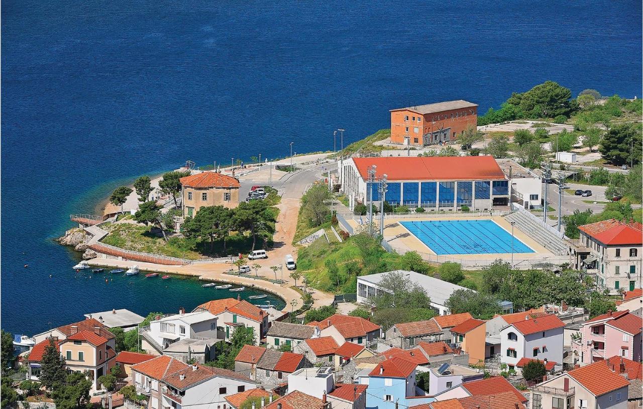 Lovely Home In Sibenik-Brodarica With Kitchen Donje Polje Dış mekan fotoğraf