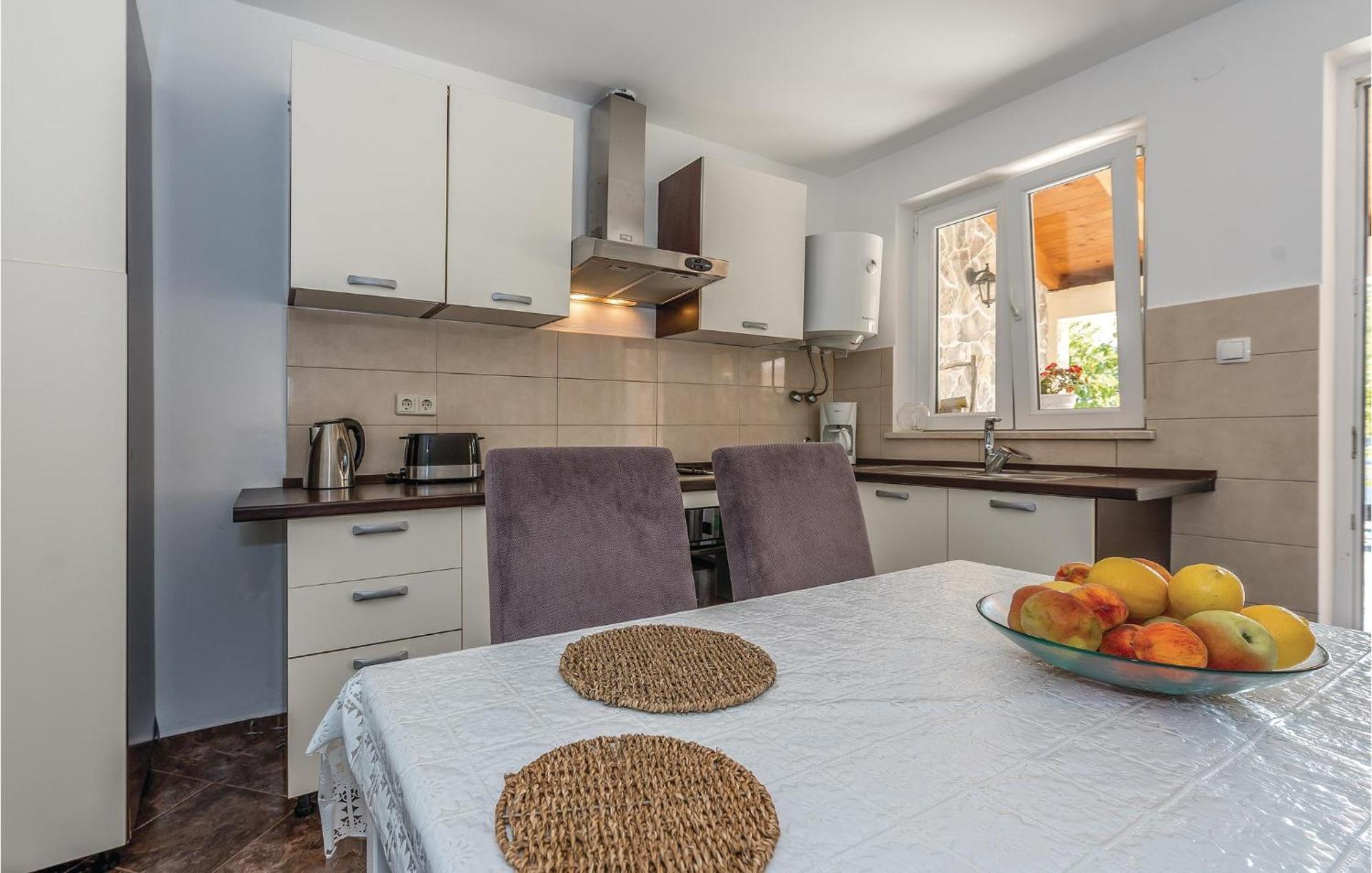 Lovely Home In Sibenik-Brodarica With Kitchen Donje Polje Dış mekan fotoğraf